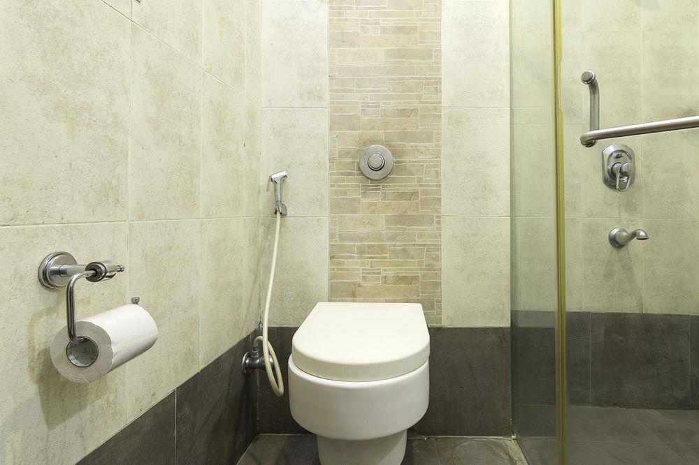 Treebo Palm Tree Palam Vihar Hotel Gurgaon Ngoại thất bức ảnh