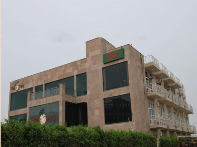 Treebo Palm Tree Palam Vihar Hotel Gurgaon Ngoại thất bức ảnh